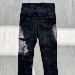 Lululemon Cropped Camo Leggings
